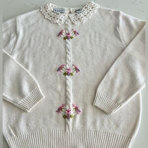 Vintage Russ Peter Pan collar sweater size M